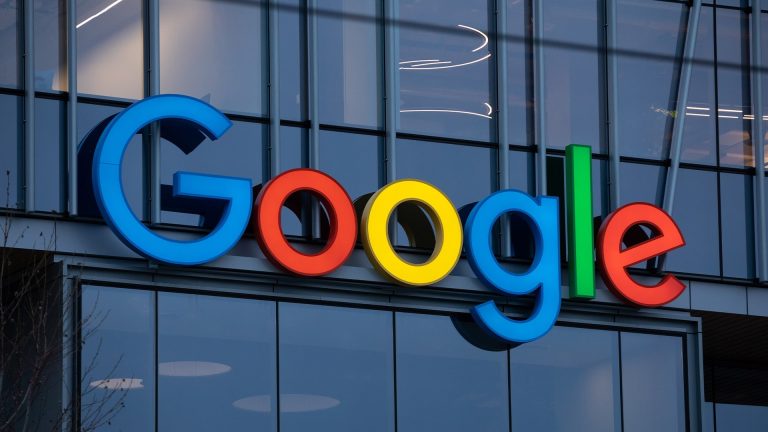 Google non vuole più farvi sentire fortunati, e la colpa è di nuovo dell'AI