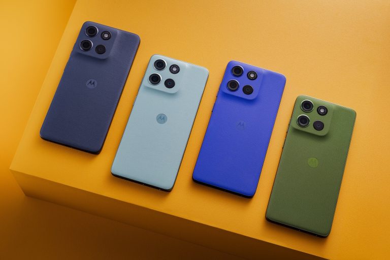 Motorola lancia tre nuovi smartphone 5G resistenti e con super batteria: prezzi da 269€