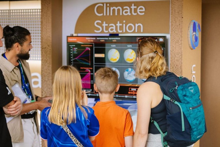 Climate Station: dati reali e realtà virtuale per spiegare la crisi climatica su PS5